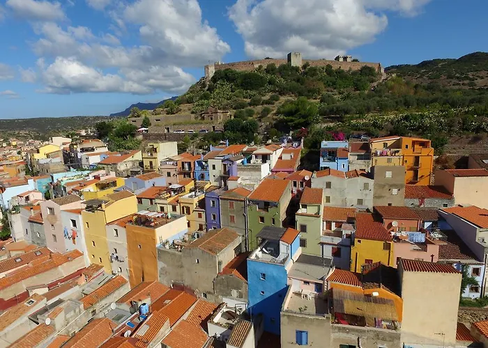 Blu 住宿加早餐酒店 博萨