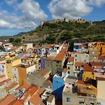 Alojamento de Acomodação e Pequeno-almoço Blu Bosa